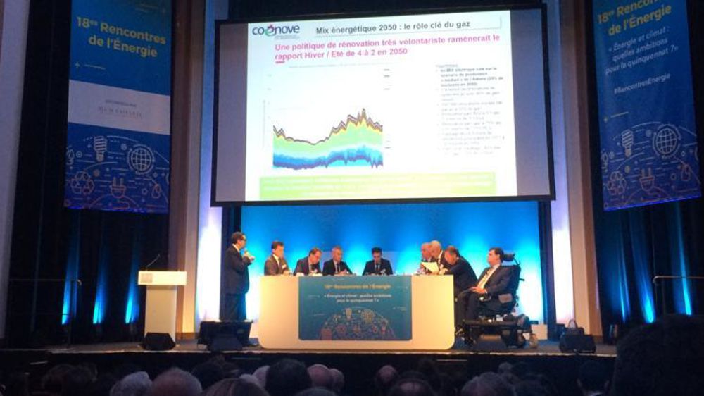 Table-ronde lors des dix-huitièmes Rencontres de l’énergie, mercredi 29 novembre, à la Maison de la chimie, à Paris. © Vincent Gobert/GFA